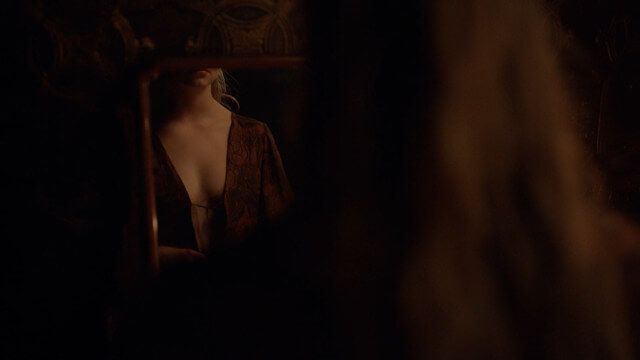 Anya Taylor-Joy sexy – The Miniaturist s01e01 (2017)