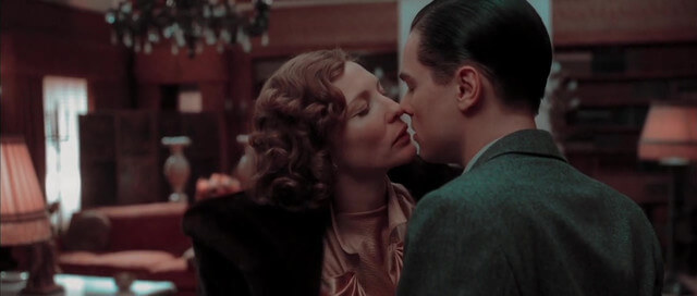 Cate Blanchett sexy, Kate Beckinsale sexy – The Aviator (2004)