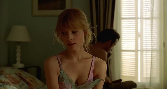 Clemence Poesy nude – Olgas Sommer (2002)