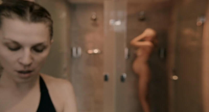 Laura Birn nude, Clemence Poesy sexy – The Ones Below (2015)