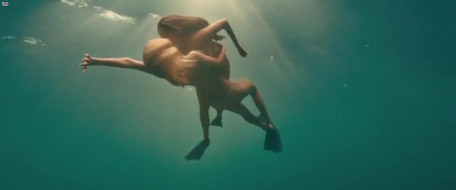 Kelly Brook nude – Piranha 3D (2010)